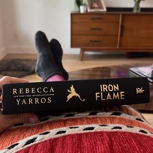 Iron flame by Rebecca Yarros hardcover with sleeve